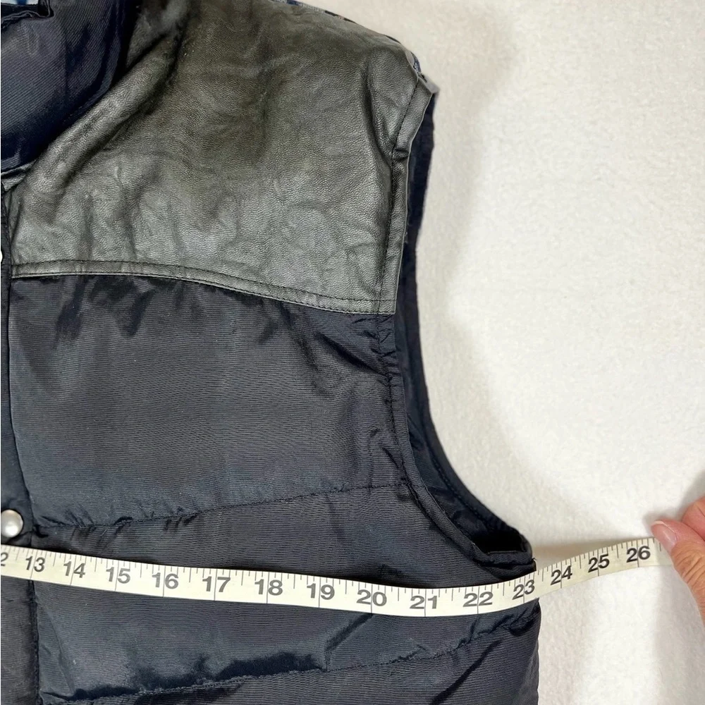 BROOKLYN CLOTH Men’s Black and Grey Zip Up Puffer Vest Gorpcore Size Extra Large